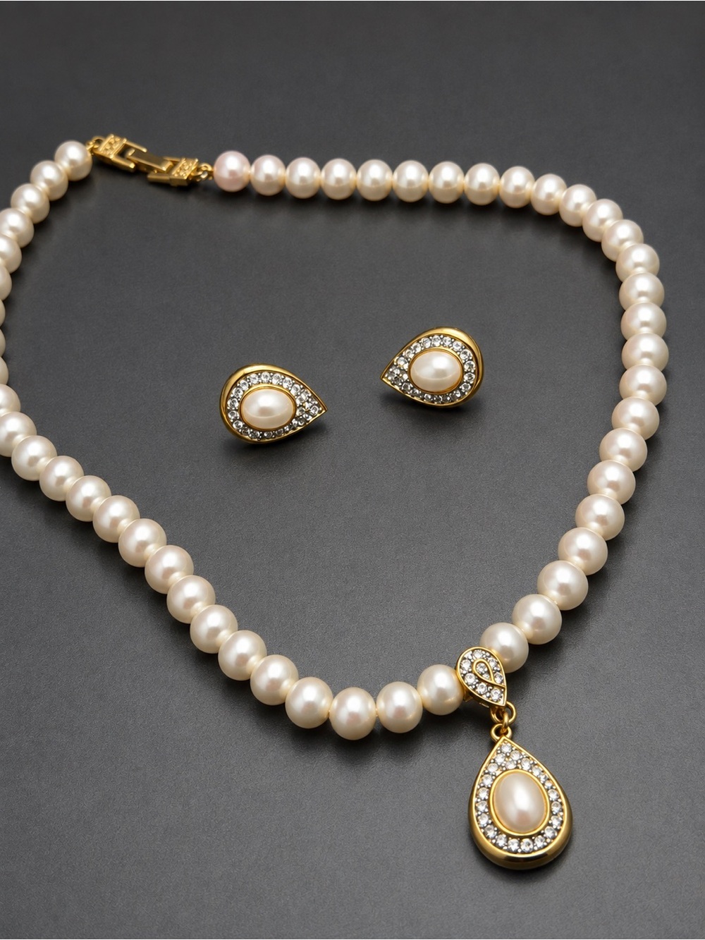 Vintage Rachel Pearl Teardrop Necklace and Earring Set